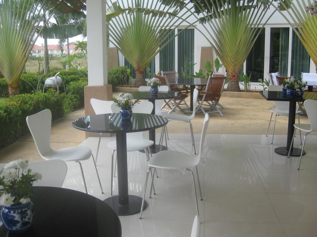 Nadivana Serviced Apartments Ao Nang Exterior photo