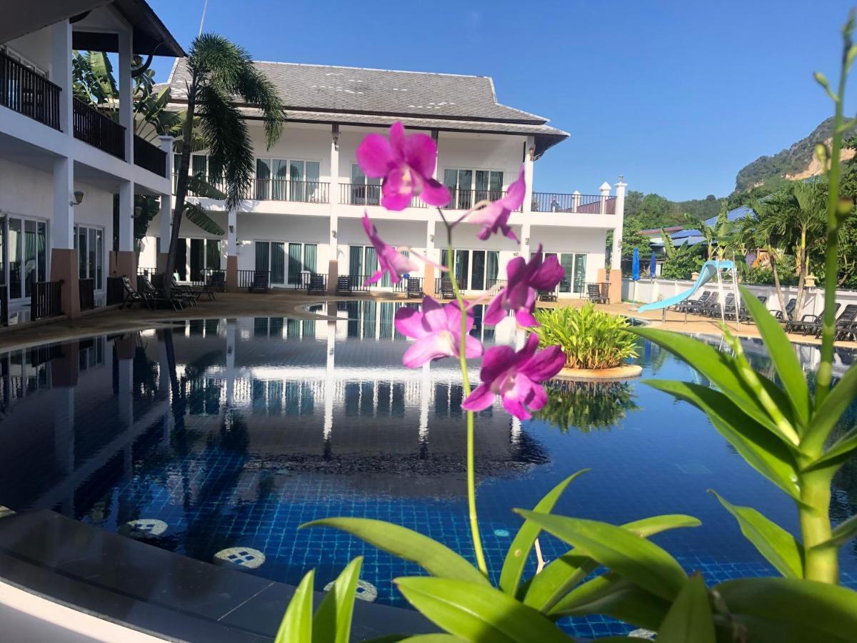 Nadivana Serviced Apartments Ao Nang Exterior photo