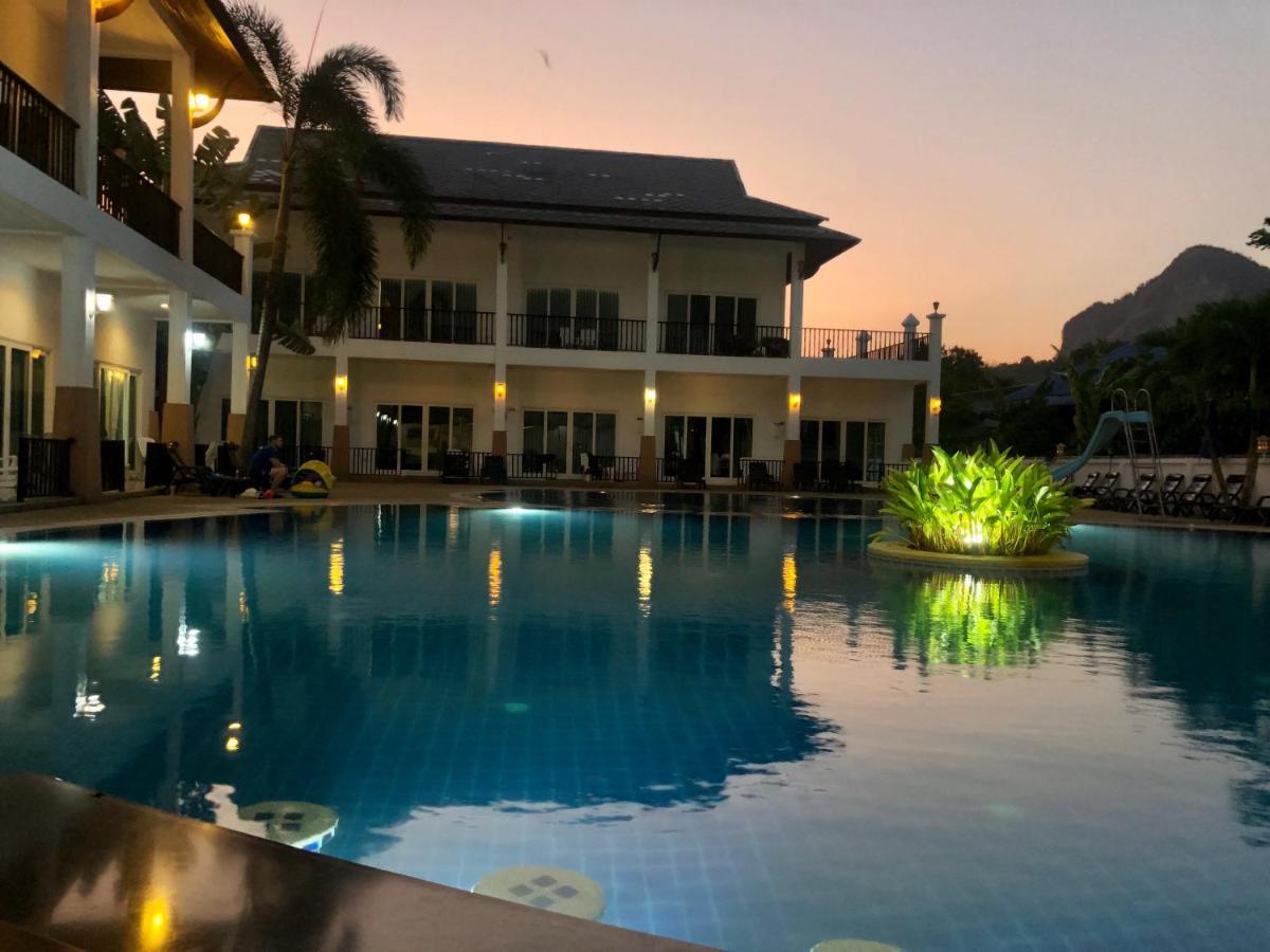 Nadivana Serviced Apartments Ao Nang Exterior photo